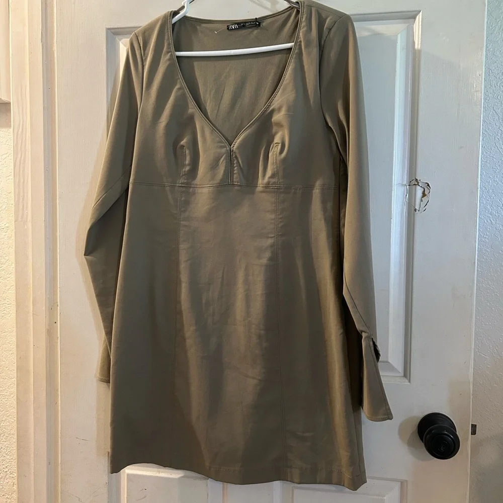 Zara Olive Long Sleeve V-Neck Dress - Picture 1 of 3
